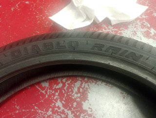 Neumático Agua Pirelli Diablo Rain