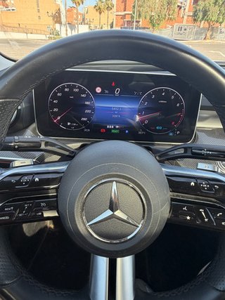 Mercedes-Benz Clase C200.  2022 pack AMG