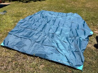 Toldo TARP L Decathlon para camping multiposicion