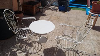Set di tavolo e sedie in ferro battuto per giardino