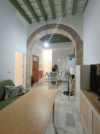 Piso en alquiler en La Caleta - La Viña en Cádiz