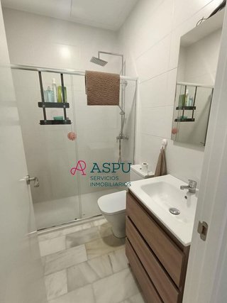 Piso en alquiler en La Caleta - La Viña en Cádiz