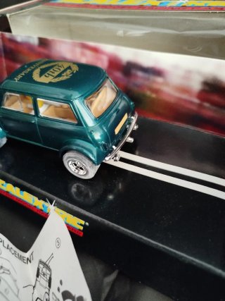 Scalextric Mini Cooper 40Th C2244 Toys R Us 1999