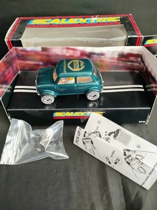 Scalextric Mini Cooper 40Th C2244 Toys R Us 1999