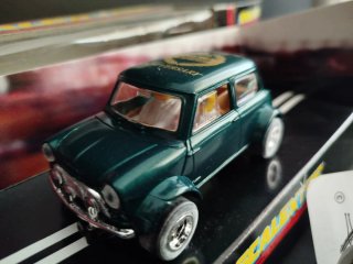 Scalextric Mini Cooper 40Th C2244 Toys R Us 1999