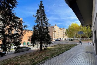 Local comercial en venta en Barañain