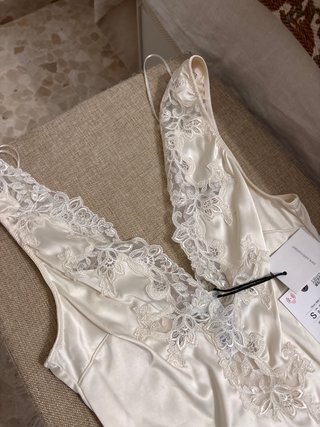Body encaje satinado S