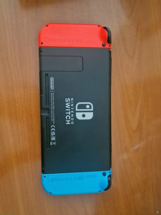 Nintendo Switch V2 (Impecable con caja)