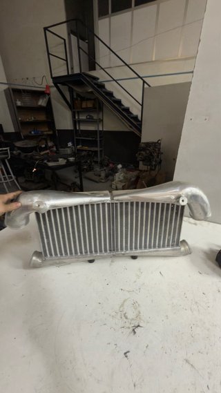 Intercooler doble para biturbo