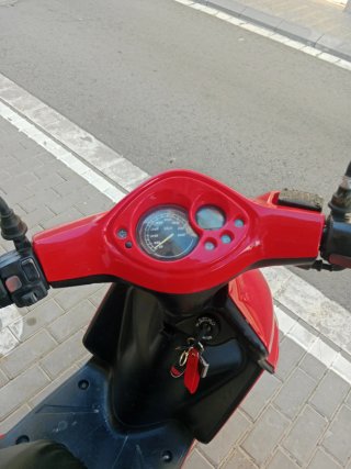 Se vende Yamaha jog rr