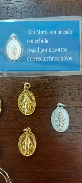 Lote de medallas virgen milagrosa