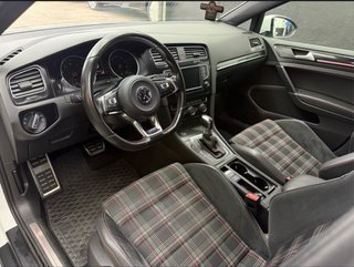 Volkswagen Golf VII GTI Performance DSG 230 CV