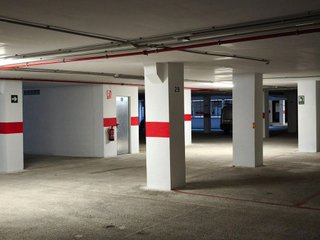 Garaje en alquiler en Pajaritos - Plaza de Toros en Granada