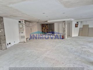 Local comercial en alquiler en Centro en Valdepeñas