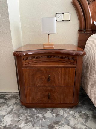 Conjunto de muebles aparador+mesitas+cabecero-URGE