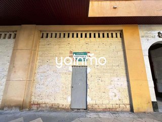 Local comercial en venta en Renfe - Bulevar 1º y 2º Fase en Jaén