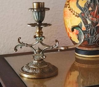 Candelabro antiguo  de bronce