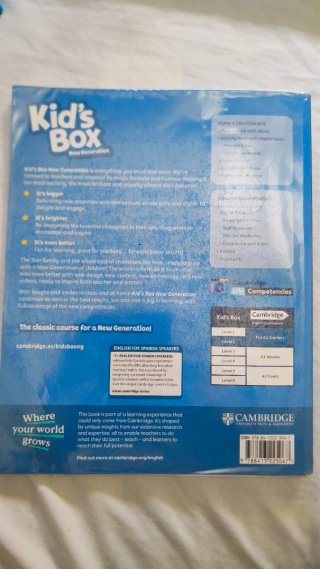 Libro de inglés Kids Box 2 de primaria
