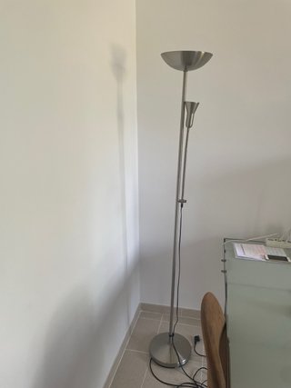 Lámpara de pie moderna metal plateado Ikea