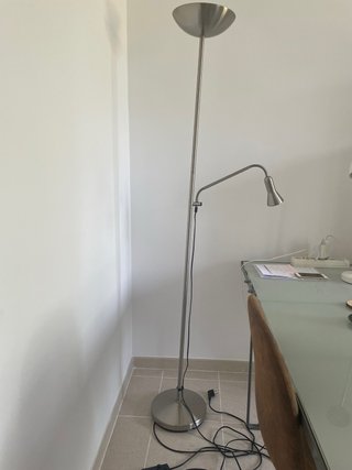 Lámpara de pie moderna metal plateado Ikea