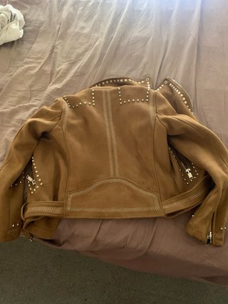 Chaqueta marron talla S marca zara .