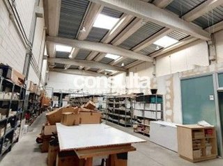 Nave industrial en alquiler en Montigalà -Sant Crist en Badalona