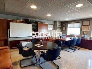 Nave industrial en alquiler en Montigalà -Sant Crist en Badalona