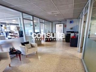 Nave industrial en alquiler en Montigalà -Sant Crist en Badalona