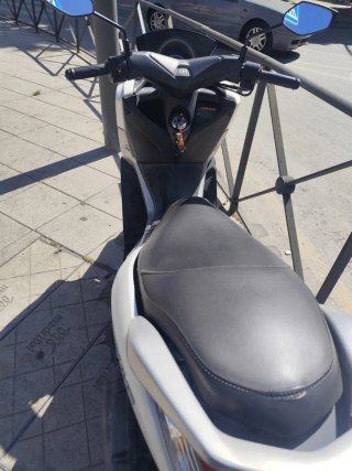 Moto Yamaha NMAX .42.260km