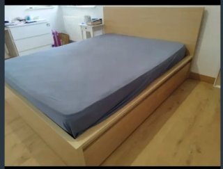 Cama de matrimonio MALM de Ikea
