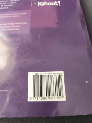 INFLUENCE TODAY 2 Student's book: libro de text...