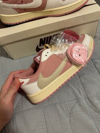 Travis Scott Rosas - Talla 41