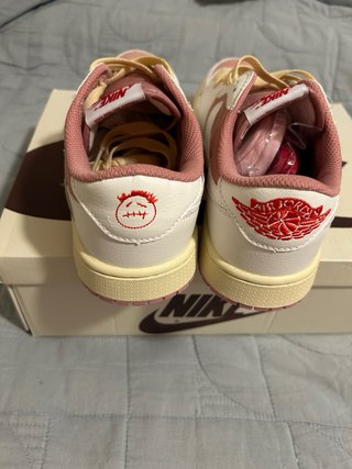 Travis Scott Rosas - Talla 41