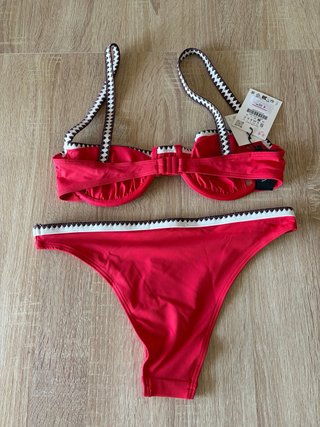 Bikini rojo zara nuevo con etiquetas