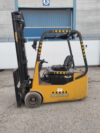 Carretilla elevadora eléctrica