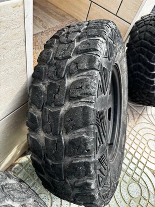 Se venden llantas 4x4 6 tornillos