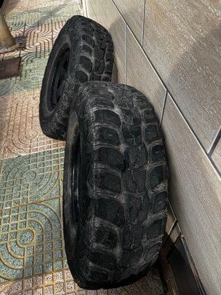 Se venden llantas 4x4 6 tornillos