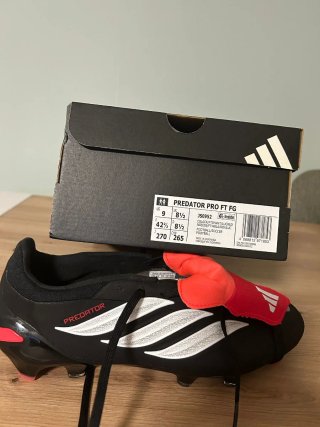 Botas de fútbol Adidas Predator Negras Rojas