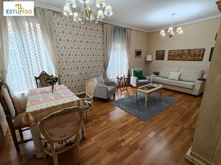 Piso en alquiler en Casco Antiguo en León