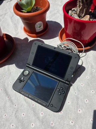 Consola Nintendo 3ds XL + Juegos