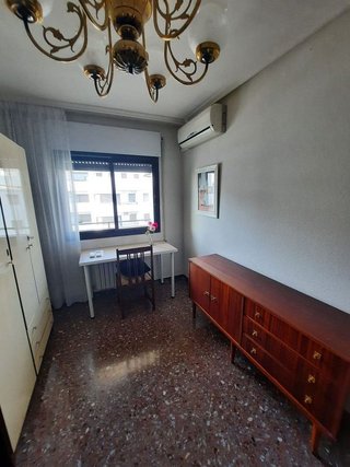 Piso en alquiler en Ciudad Jardín - Parque Roma en Zaragoza