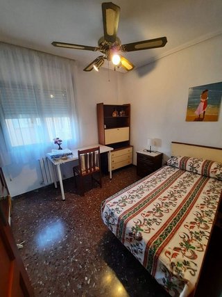 Piso en alquiler en Ciudad Jardín - Parque Roma en Zaragoza