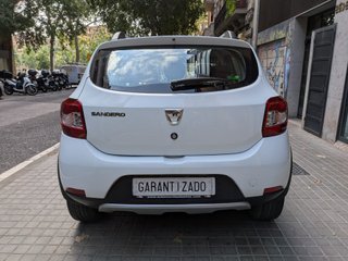 Dacia Sandero 2015