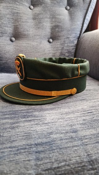 Gorra Teresiana Verde y Dorada