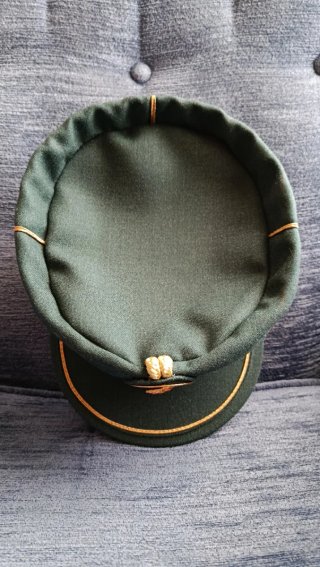 Gorra Teresiana Verde y Dorada