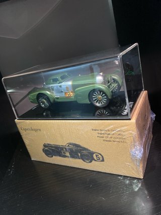 Coche de coleccionista 999 unidades
