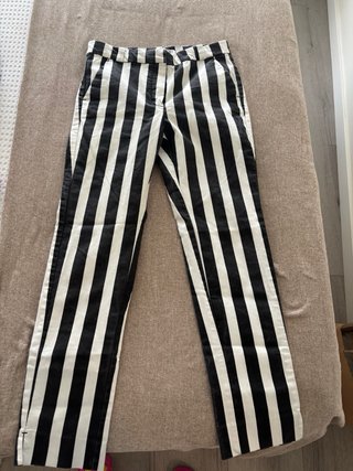 Pantalón rayas Mango blanco y negro