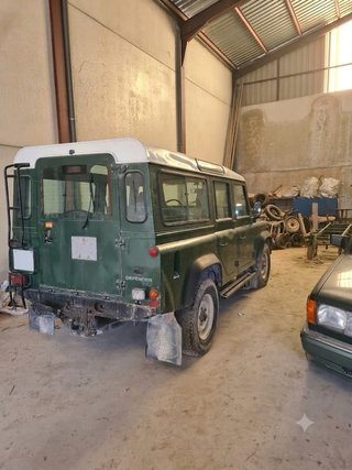 Land Rover Defender 1998