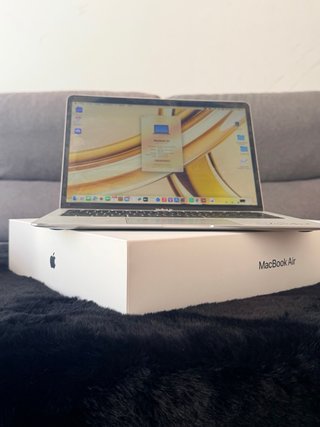 MacBook Air Retina 13” 2019  + Caja original