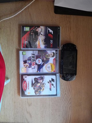 PSP 1004 + giochi